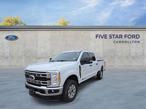 Certified 2023 Ford F250 XLT w/ FX4 Off-Road Package image 4