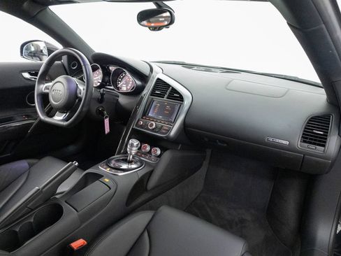 Used 2010 Audi R8 V10 AWD/4WD image 30
