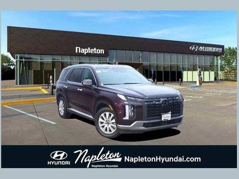Used 2024 Hyundai Palisade SEL image 1