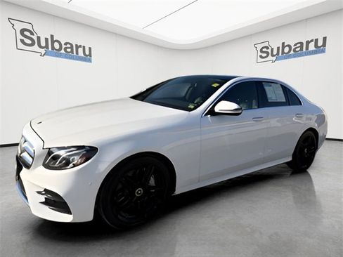 Used 2018 Mercedes-Benz E 300 4MATIC image 3