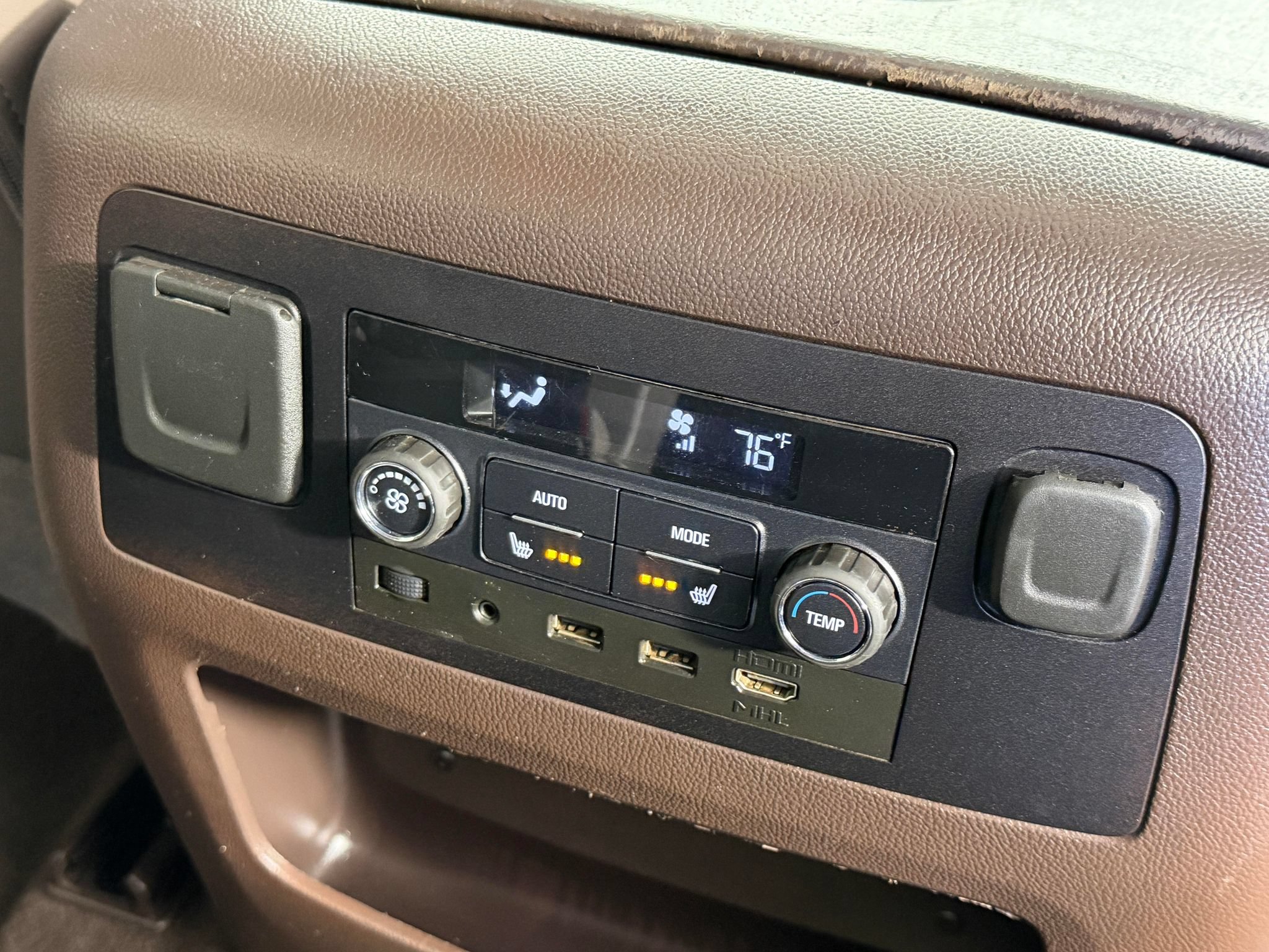 Used 2020 GMC Yukon Denali w/ Open Road Package AWD/4WD image 29