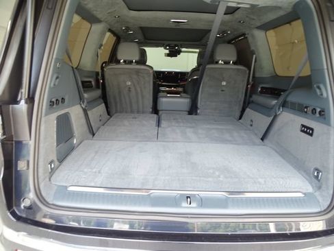 Certified 2022 Jeep Grand Wagoneer Series III AWD/4WD image 23