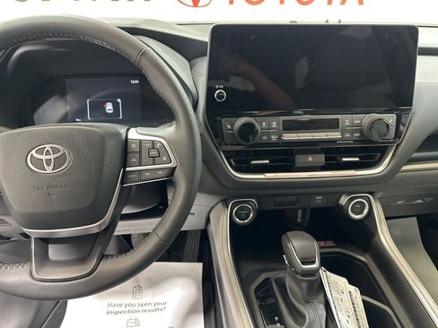 New 2026 Toyota Grand Highlander XLE image 27