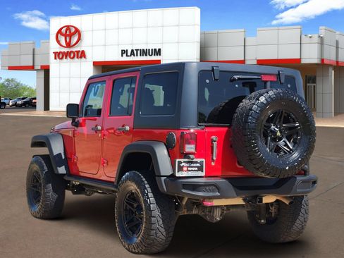 Used 2015 Jeep Wrangler Unlimited Rubicon AWD/4WD image 5