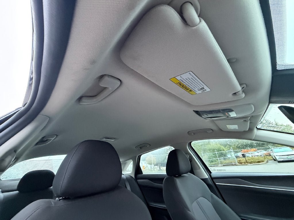Used 2022 Kia K5 LXS FWD image 28