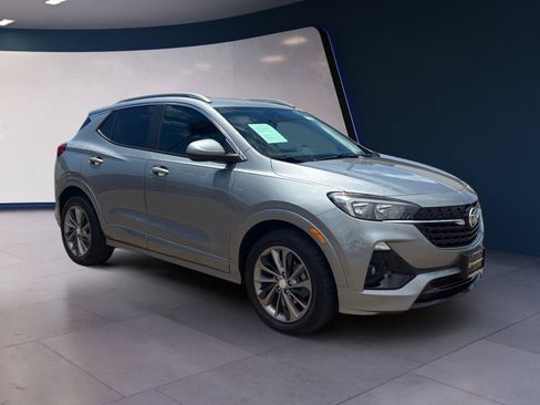 Used 2023 Buick Encore GX Select w/ Sport Touring Package FWD image 7
