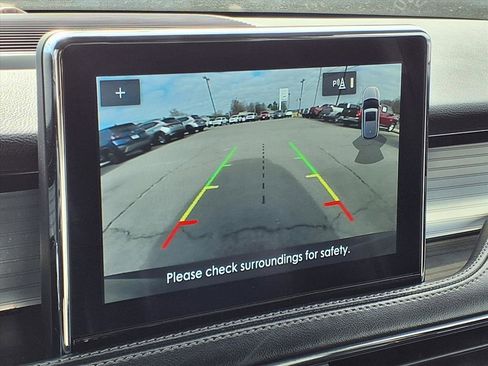 Used 2021 Lincoln Corsair AWD w/ Sport Package image 5