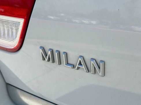 Used 2010 Mercury Milan FWD image 12