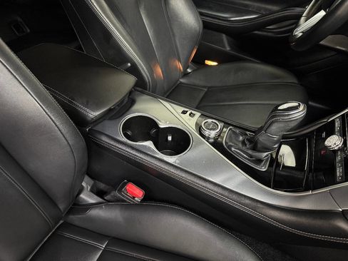 Used 2019 INFINITI Q60 3.0t Luxe image 21