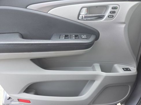 Used 2021 Honda Pilot Special Edition image 33