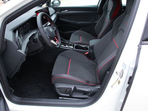 New 2026 Volkswagen GTI SE image 10