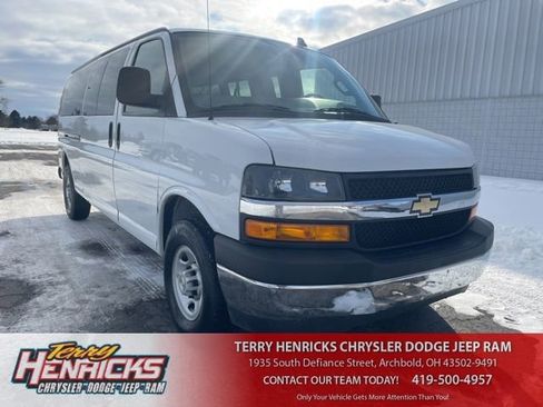 Used 2023 Chevrolet Express 3500 LT w/ LT Preferred Equipment Group image 1