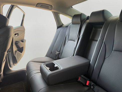 Used 2024 Honda Accord Touring image 25