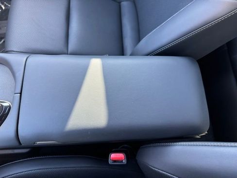 Certified 2025 Toyota Crown Signia Limited w/ Advanced Technology Package image 20