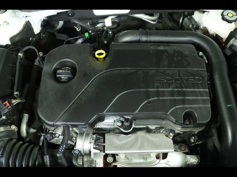 Used 2024 Chevrolet Malibu LT FWD image 18