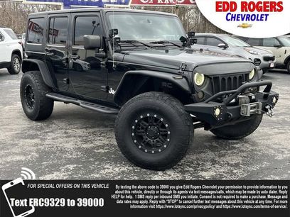 Used 2016 Jeep Wrangler Unlimited Sahara w/ Connectivity Group