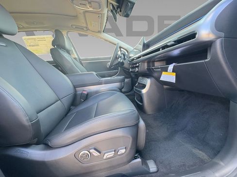 New 2026 Hyundai Ioniq 9 Limited image 10