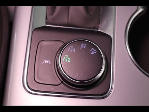 Used 2024 Chevrolet Blazer LT w/ Convenience Package image 14