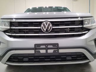 Used 2021 Volkswagen Atlas Cross Sport SE video 2