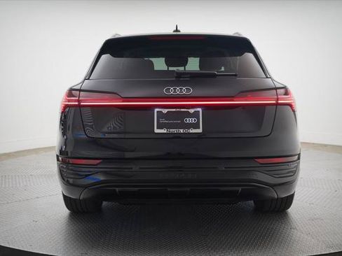 Certified 2024 Audi Q8 e-tron Premium AWD/4WD image 4