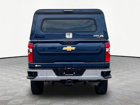 Used 2022 Chevrolet Silverado 2500 LTZ w/ LTZ Convenience Package II AWD/4WD image 5