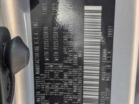 Used 2022 Toyota Corolla Cross XLE image 25