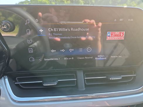 New 2026 Chevrolet Trax LT FWD image 19