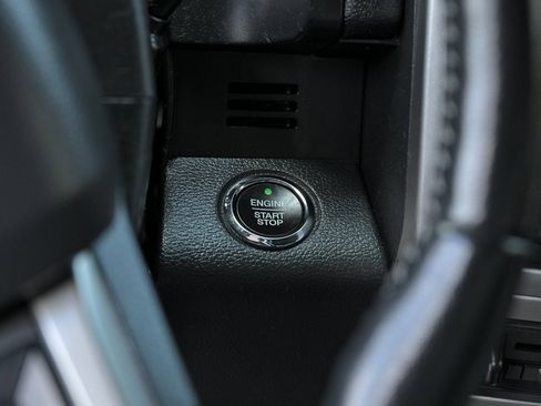 Used 2022 Ford F250 Lariat w/ Lariat Ultimate Package image 21