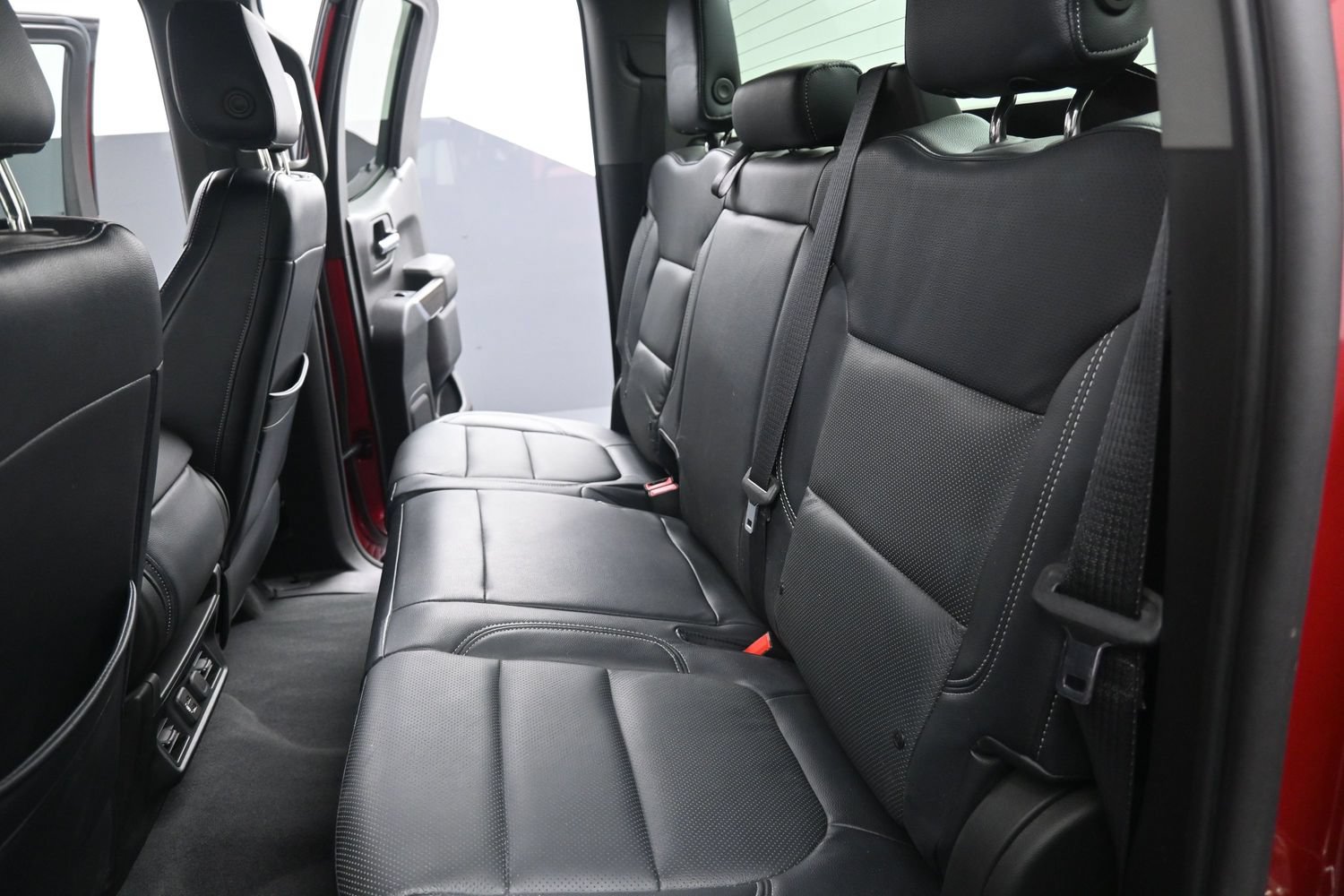 Used 2019 Chevrolet Silverado 1500 RST w/ All-Star Edition AWD/4WD image 35