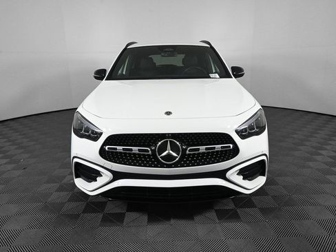 Certified 2025 Mercedes-Benz GLA 250 image 34