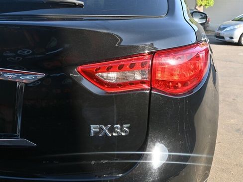 Used 2012 INFINITI FX35 2WD w/ Premium Pkg image 11