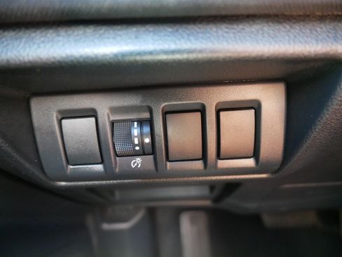 Used 2024 Subaru Outback Premium AWD/4WD image 26