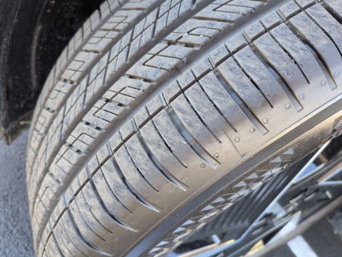 Used 2025 Hyundai Ioniq 5 SE image 12