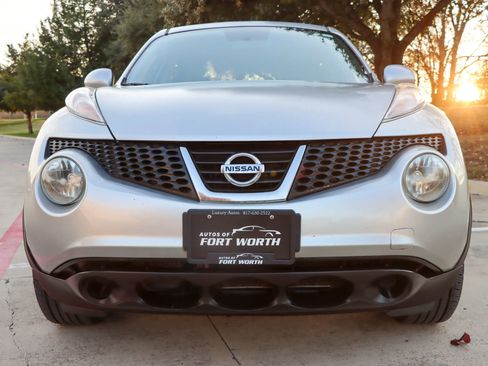 Used 2012 Nissan Juke SV image 2