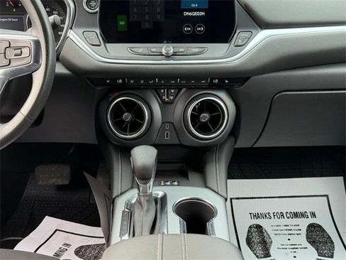 Used 2023 Chevrolet Blazer LT w/ Convenience Package image 14