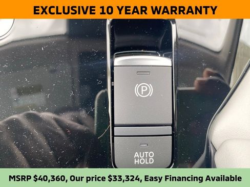 New 2025 Mitsubishi Outlander SE image 58