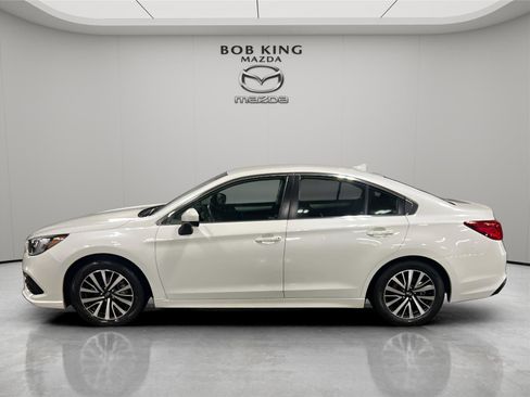 Used 2019 Subaru Legacy 2.5i Premium AWD/4WD image 2