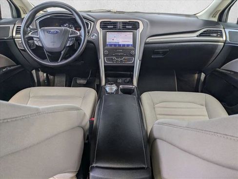 Used 2020 Ford Fusion S image 18
