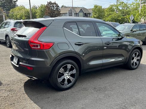 Used 2019 Volvo XC40 T5 Inscription AWD/4WD image 8