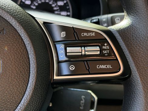 Certified 2023 Kia Seltos LX AWD/4WD image 41