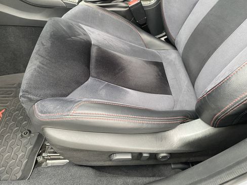 Used 2022 Subaru WRX Limited image 15