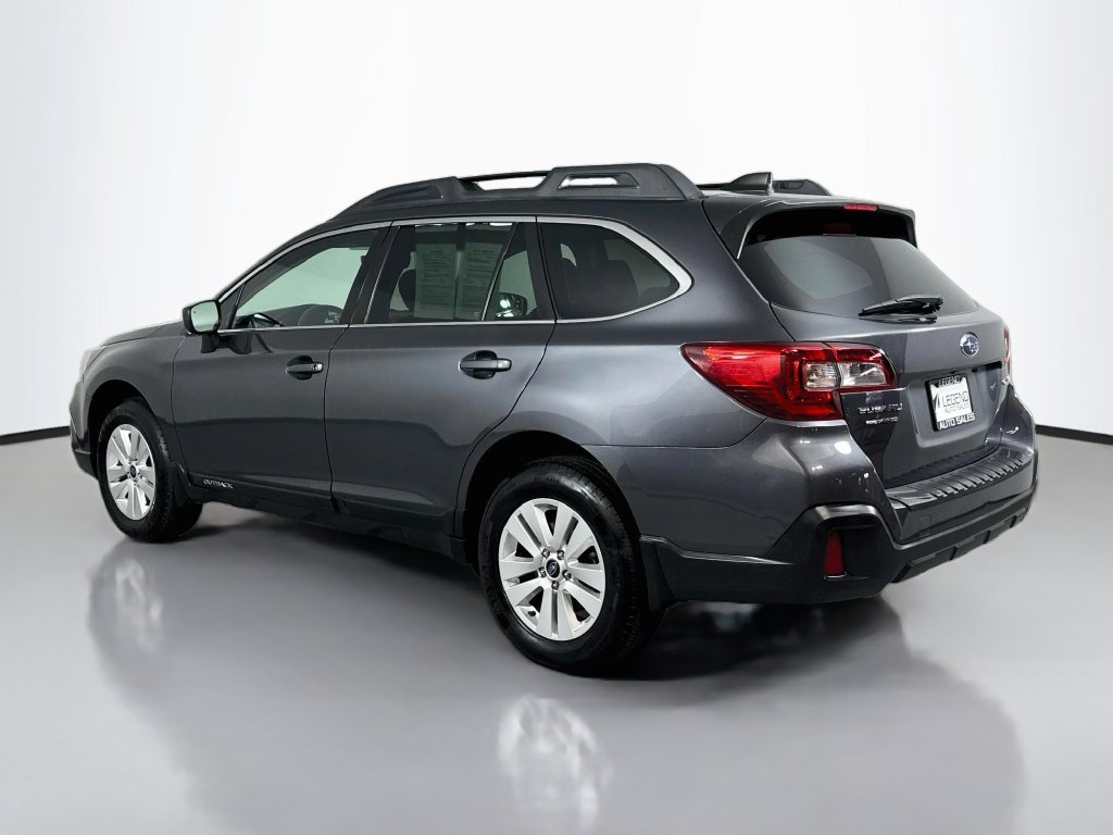Used 2018 Subaru Outback 2.5i Premium w/ Popular Package #1 AWD/4WD image 9