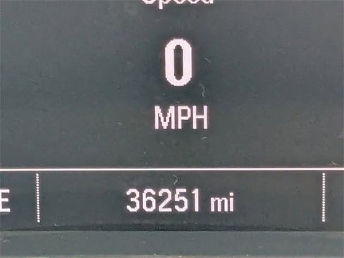 Used 2023 Chevrolet Equinox LS image 31