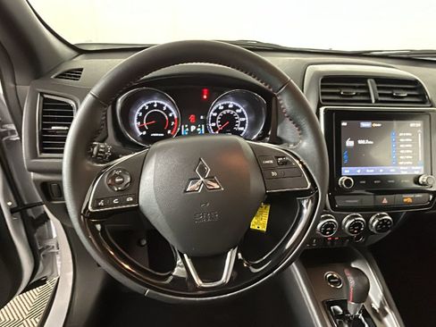 Used 2024 Mitsubishi Outlander Sport AWD image 16