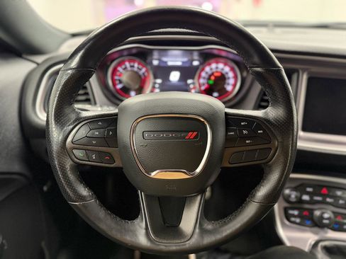 Used 2021 Dodge Challenger R/T Scat Pack RWD image 17