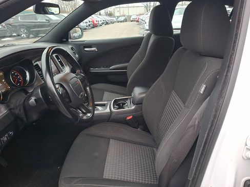 Used 2023 Dodge Charger SXT RWD image 23