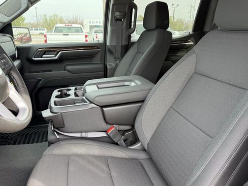 New 2026 GMC Sierra 1500 Elevation image 5