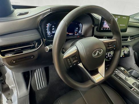 Certified 2025 INFINITI QX60 Luxe w/ Black Edition image 13