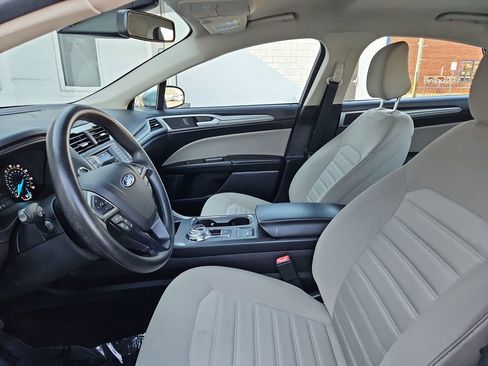 Used 2020 Ford Fusion S image 20