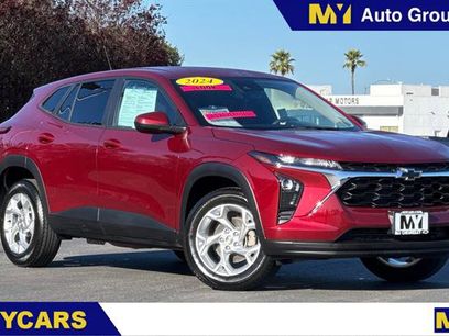 Used 2024 Chevrolet Trax LS w/ LS Convenience Package